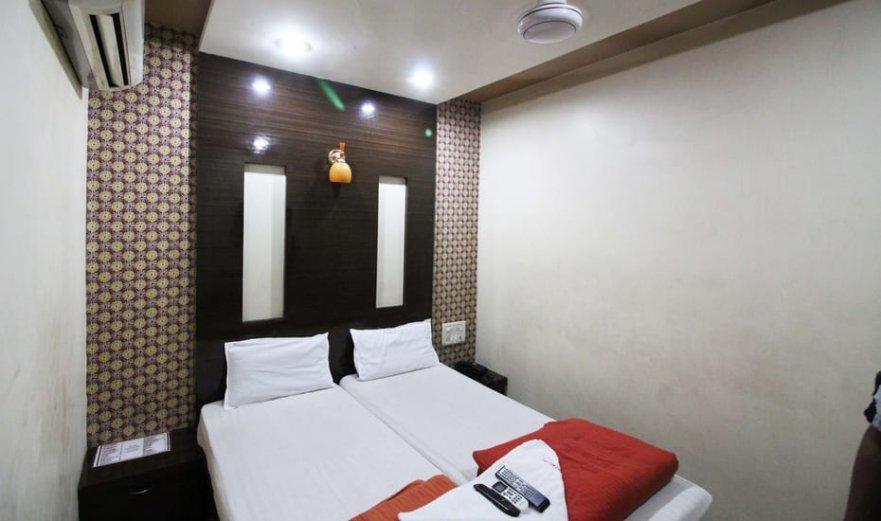 Room Maangta 100 @ Andheri East Mumbai Exterior photo